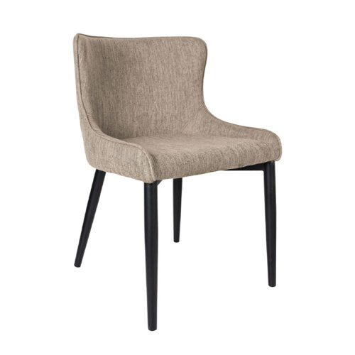 Generous Weekend Dining Chair in Nougat