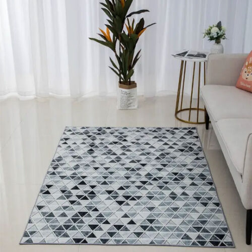 Modern Geometric Triangle Design Rug